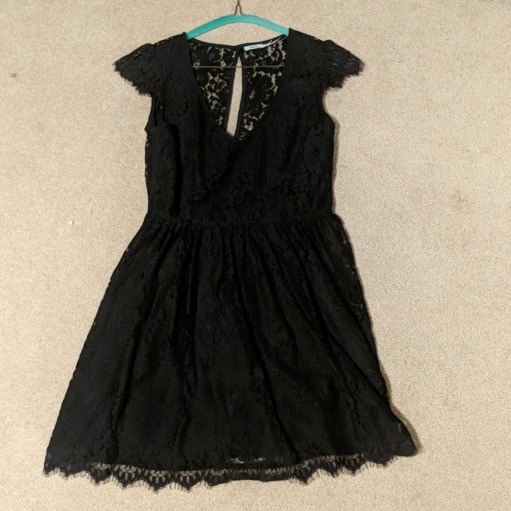 Black lace dress